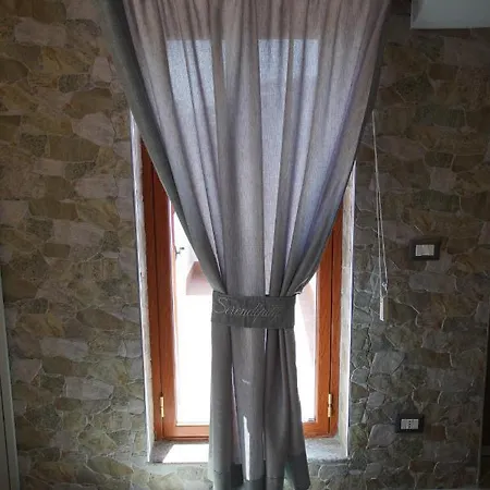 Serendipity 4* Messina