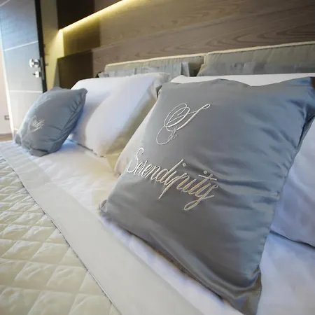 Bed & Breakfast Serendipity 4*