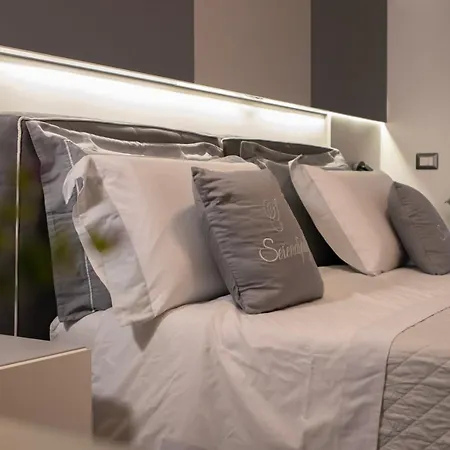 Serendipity 4* Messina