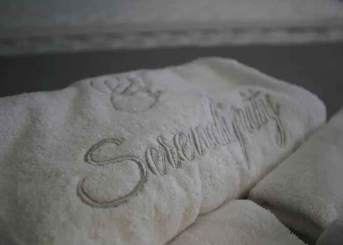 Serendipity 4* Messina